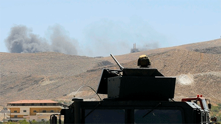 Ejército de Líbano ataca posiciones terroristas en la frontera con Siria